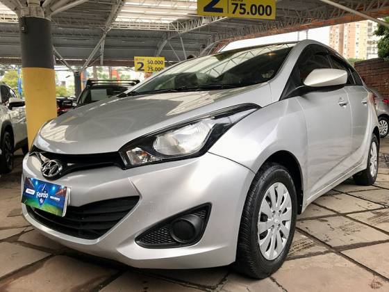 HYUNDAI HB20S 1.6 COMFORT PLUS 16V FLEX 4P AUTOMÁTICO HYUNDAI HB20S 1.6 COMFORT PLUS 16V FLEX 4P AUTOMÁTICO